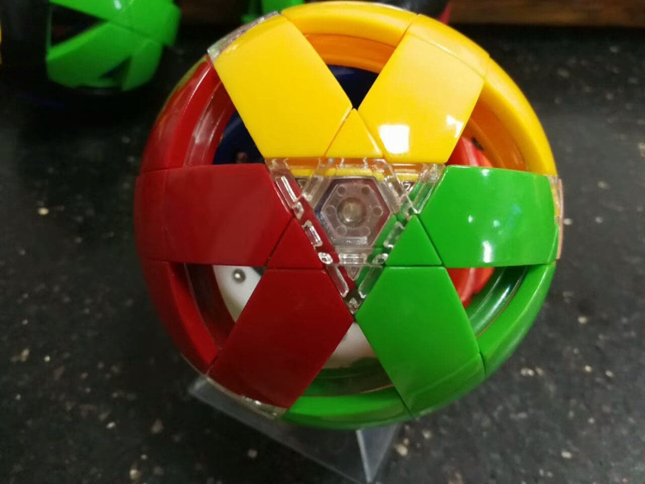 DaYan Rhombic 12 Axis Ball 3