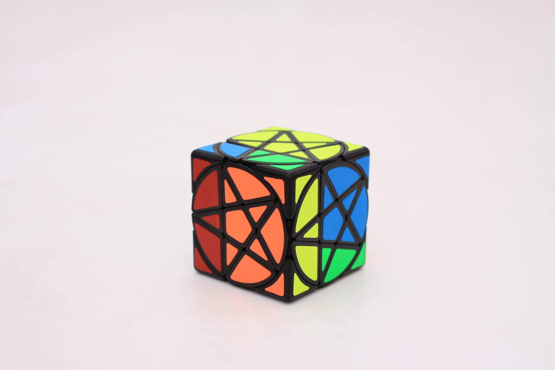Pentacle Cube - Black