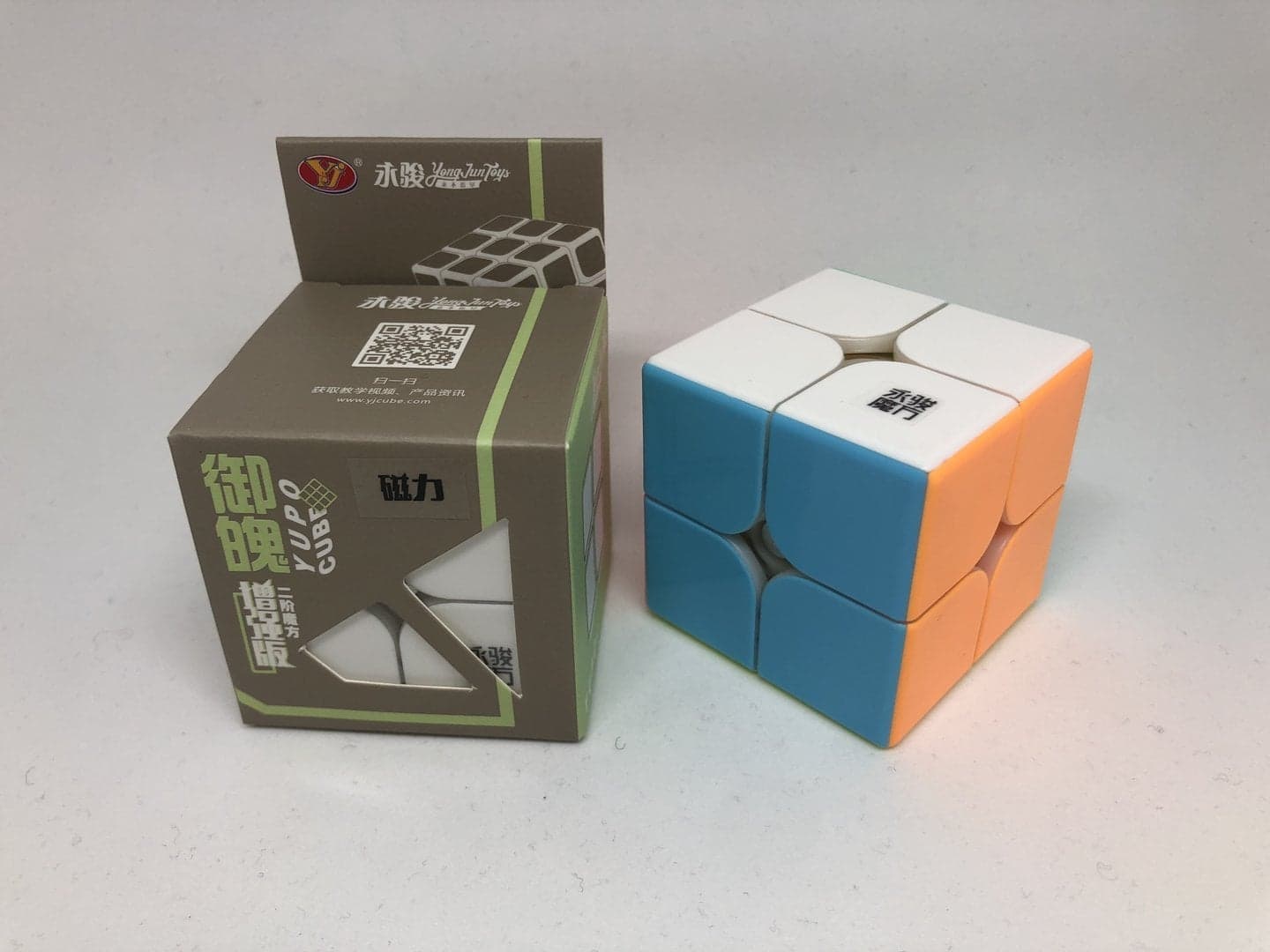 YJ YuPo 2x2 M - Stickerless