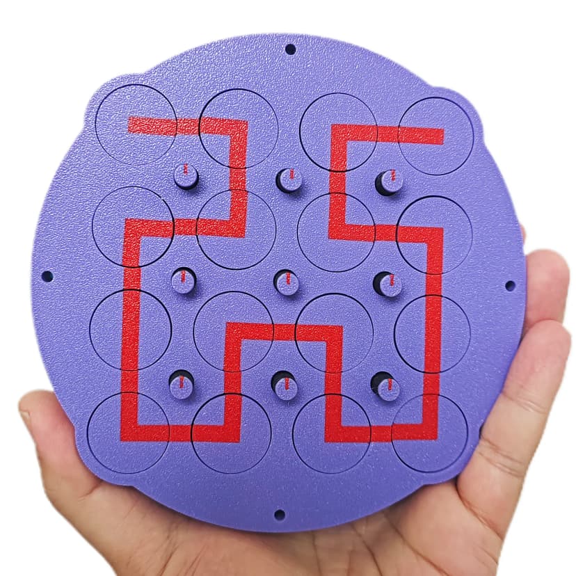 C4U Maze 4x4 Clock - Stickerless image 2