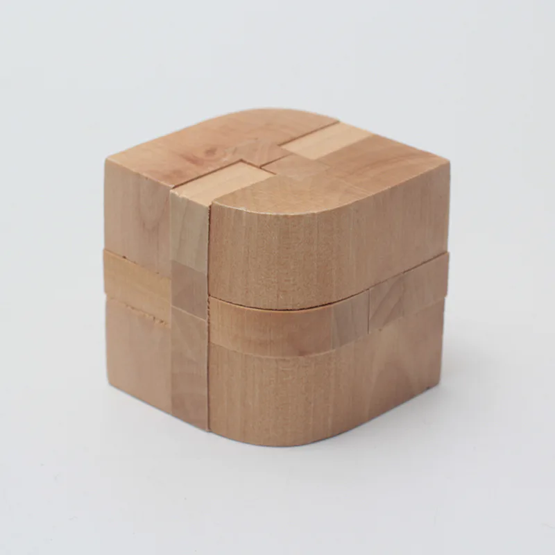 Leaf Shape Lock image 3