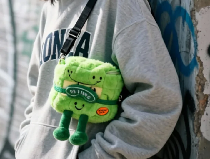 YJ Plush Bag - Stickerless image 5