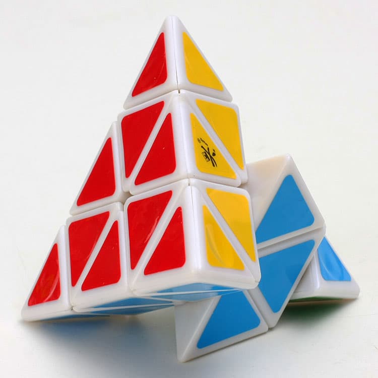Dayan Pyraminx V2 - White image 6