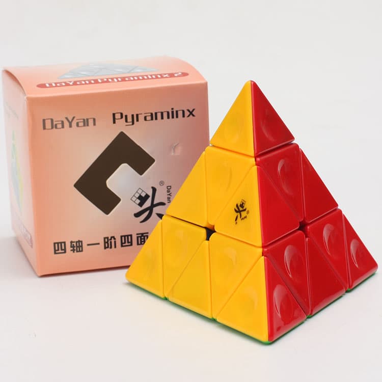 Dayan Pyraminx V2 - Stickerless image 3