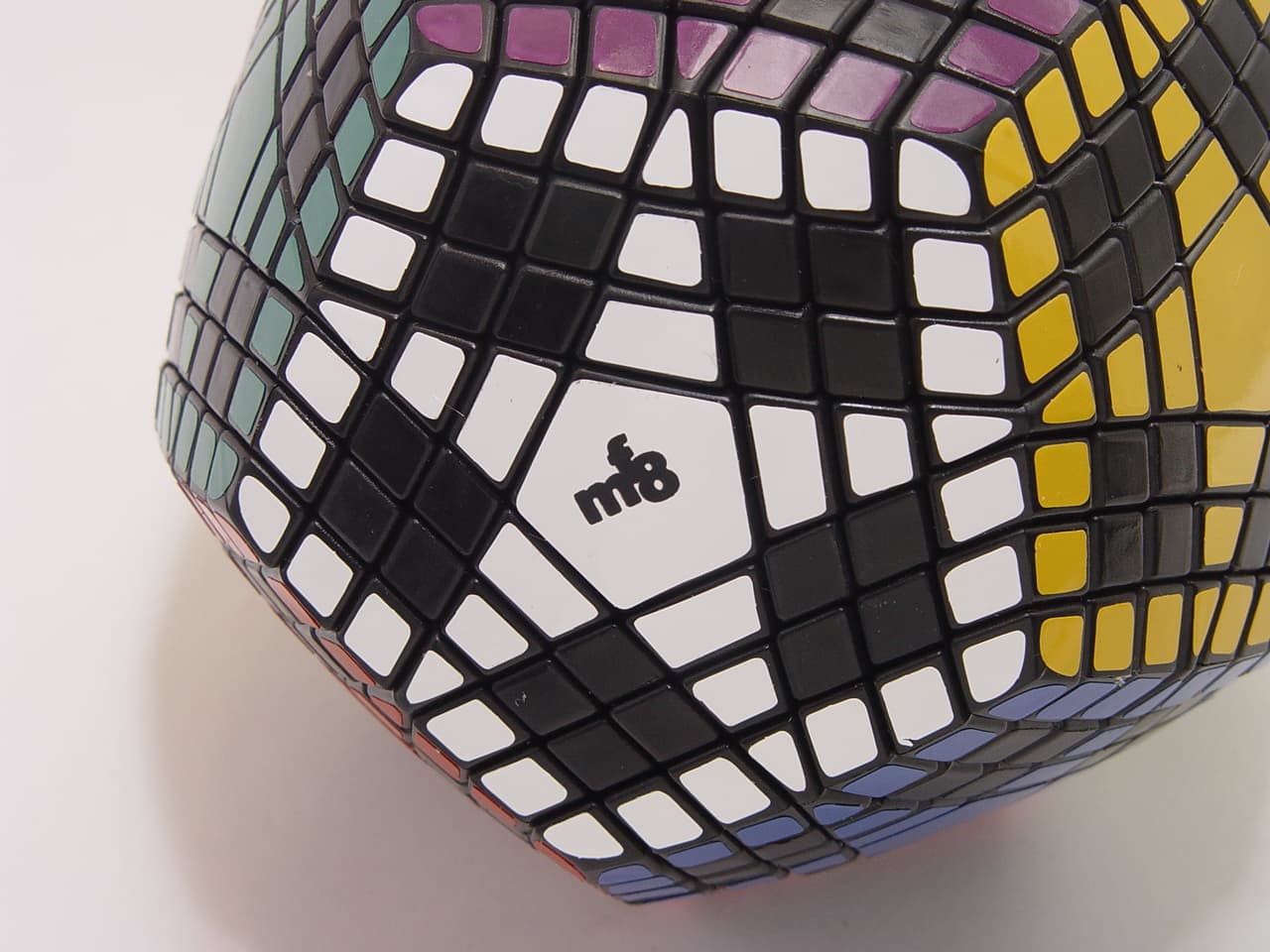 MF8 Teraminx (stickered) image 9