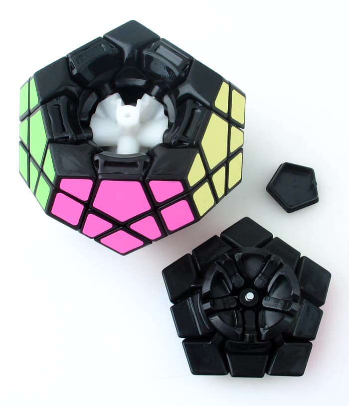 ShengShou Megaminx - Black image 8