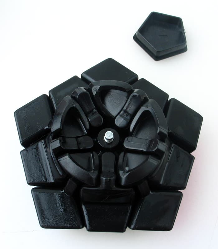 ShengShou Megaminx - Black image 10