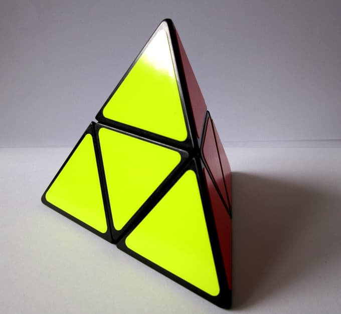 ShengShou Pyramorphix - Black image 6