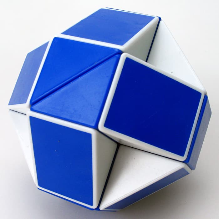 ShengShou Twist Puzzle - blue+white image 3