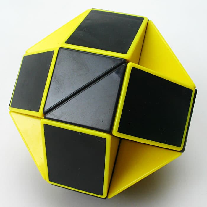 ShengShou Twist Puzzle - yellow+black image 3