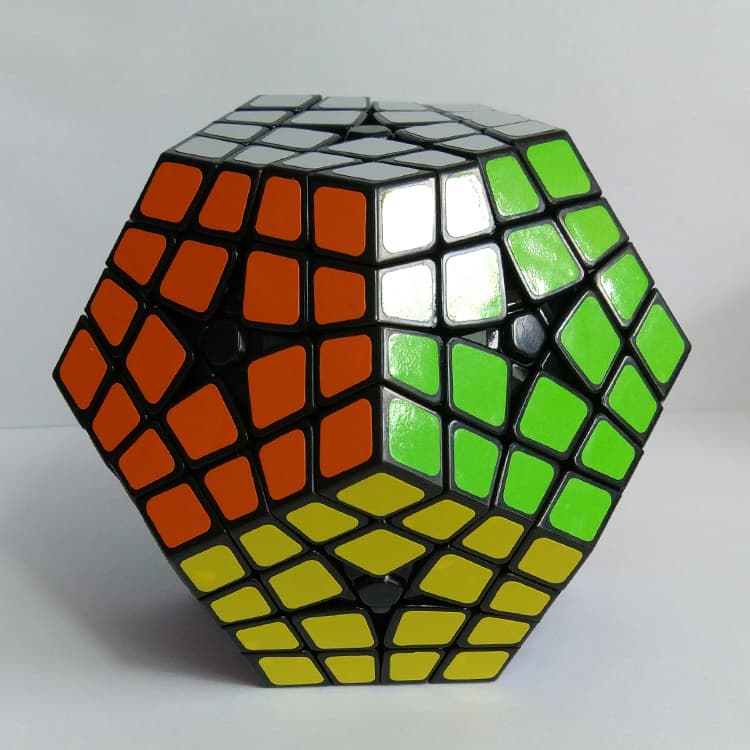 Shengshou Kilominx Cube Puzzle - Black image 3