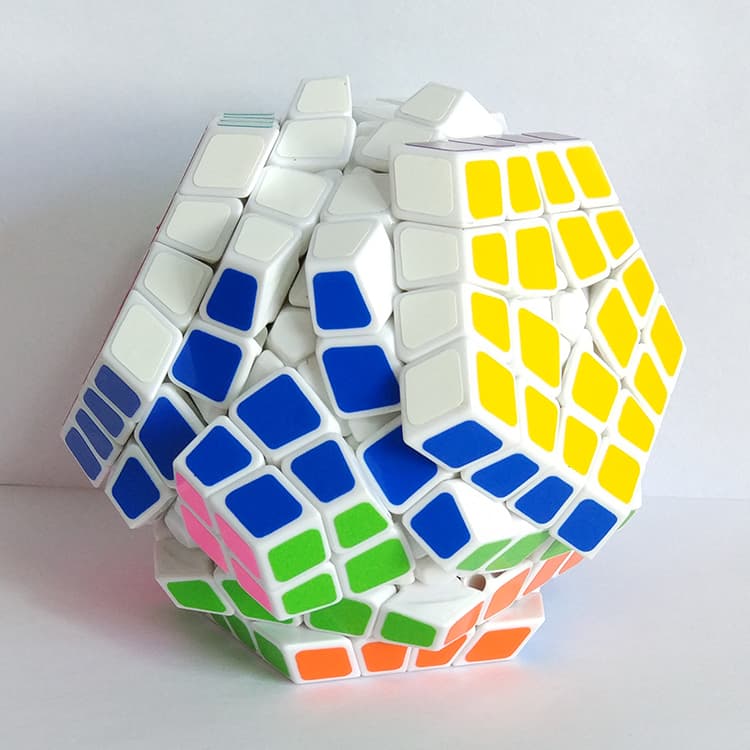 Shengshou Kilominx Cube Puzzle - White image 3