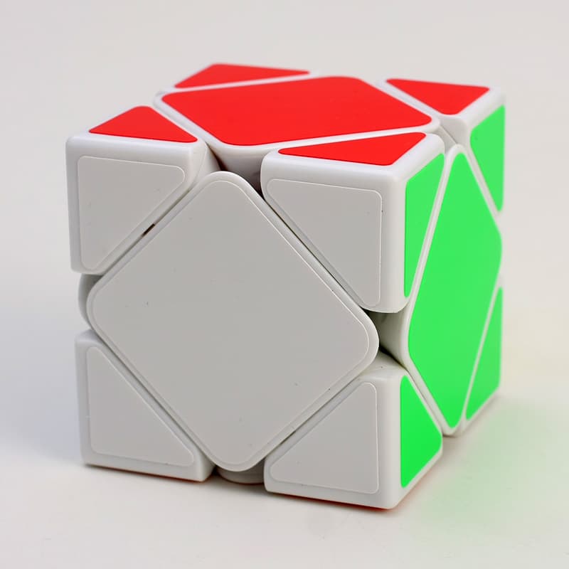 ShengShou Aurora Skewb - White image 1