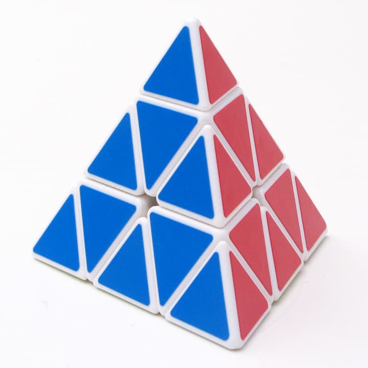 YJ Guanlong Pyraminx - White image 1