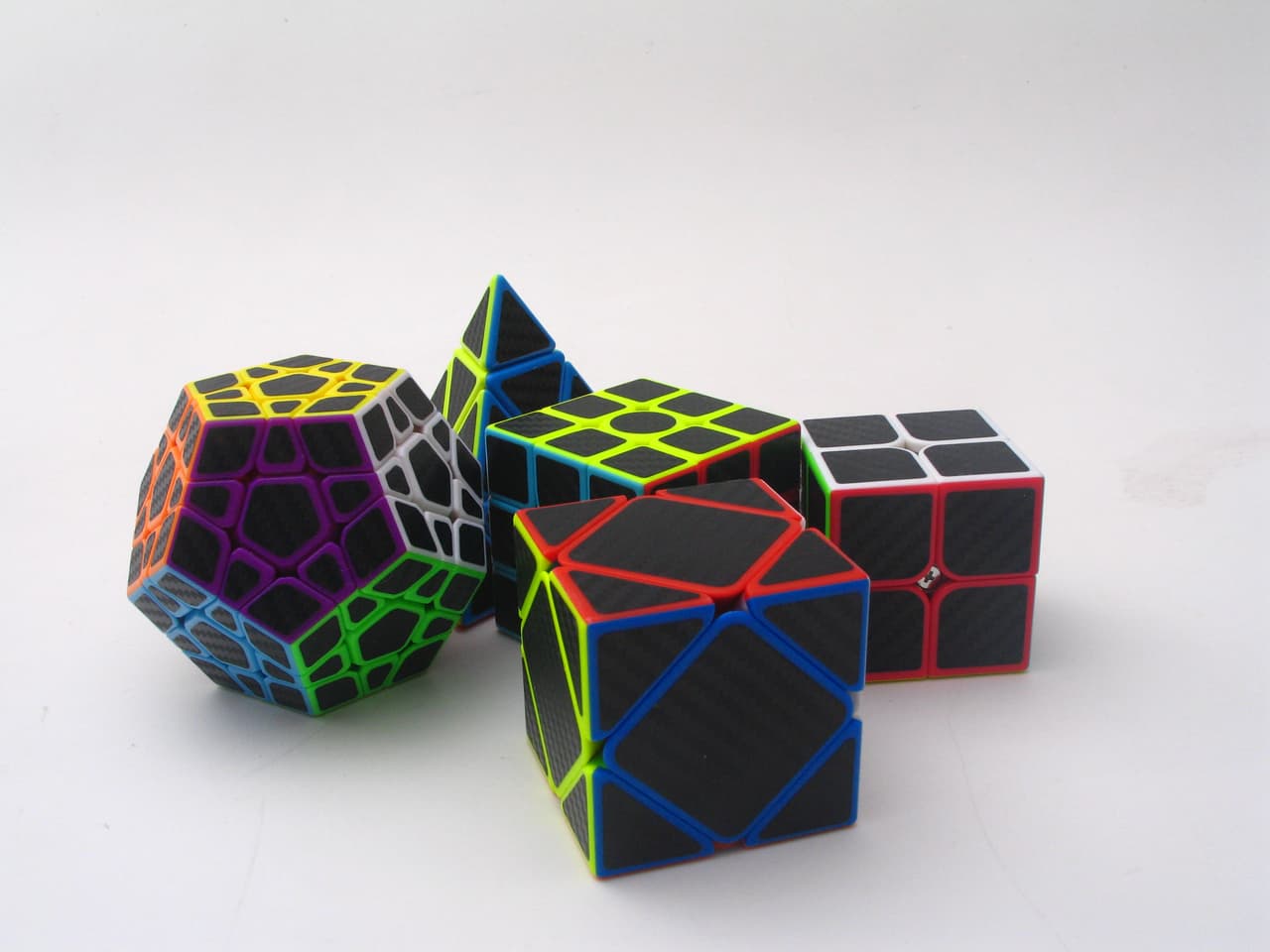 Z-Cube Five Cubes Set with black carbon-fibre stickers image 1