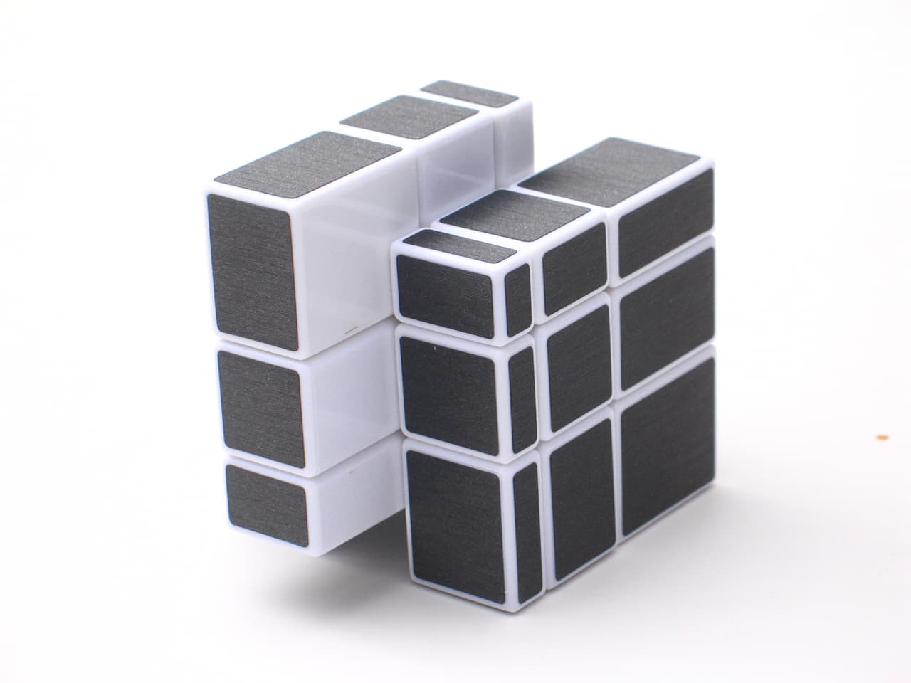 Shengshou 3x3 mirror cube with gray stickers - White image 6