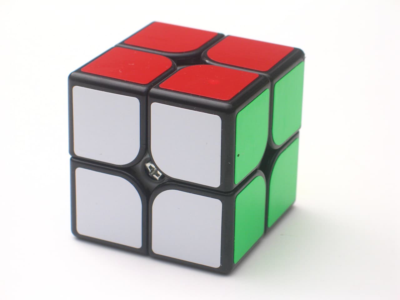 YJ GuanPo 2x2x2 plus - Black image 1