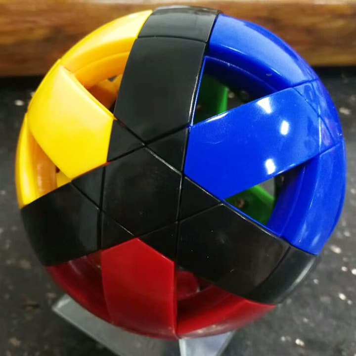 DaYan Rhombic 12 Axis Ball 1 image 1