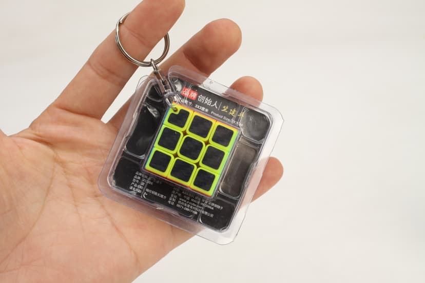 Z-Cube 3x3 keyrings with with carbon-fibre stickers image 3