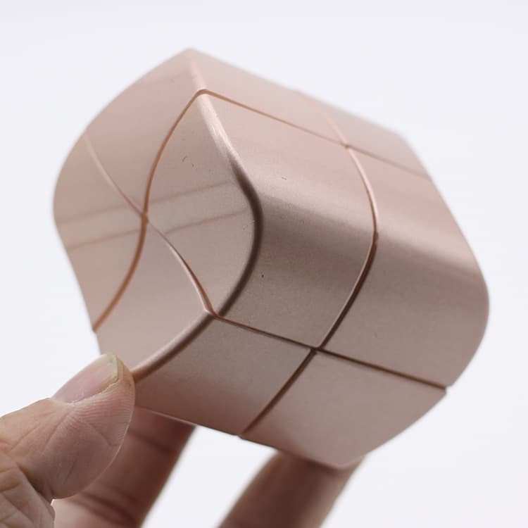 Yongjun Yuanfang 2x2 Cube - golden image 2