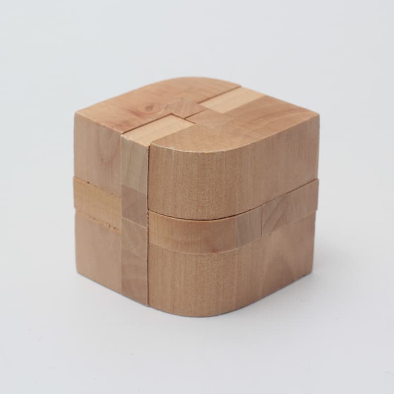 Leaf Shape Lock image 3