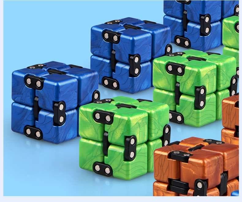 QIYi Infinity cube - green image 1