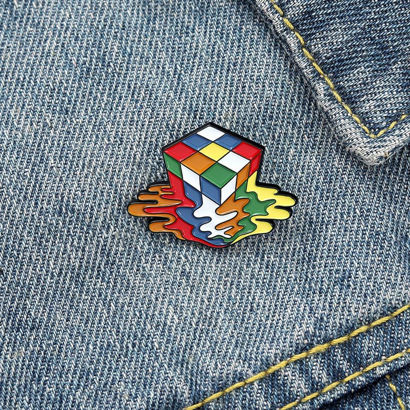 Melted-cube Brooch image 8