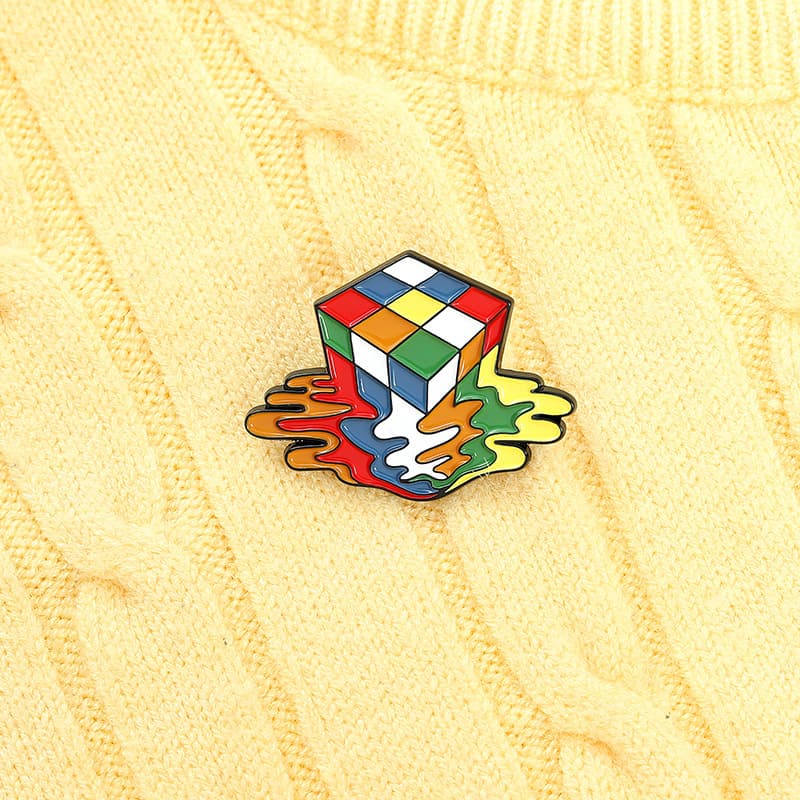 Melted-cube Brooch image 9