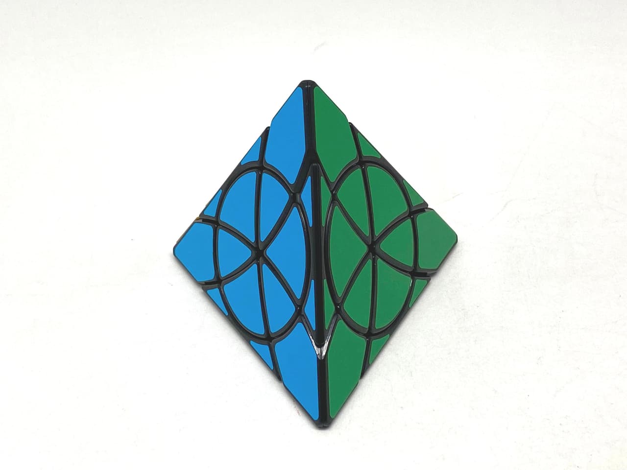 Crazy Pyraminx Black - Black image 9