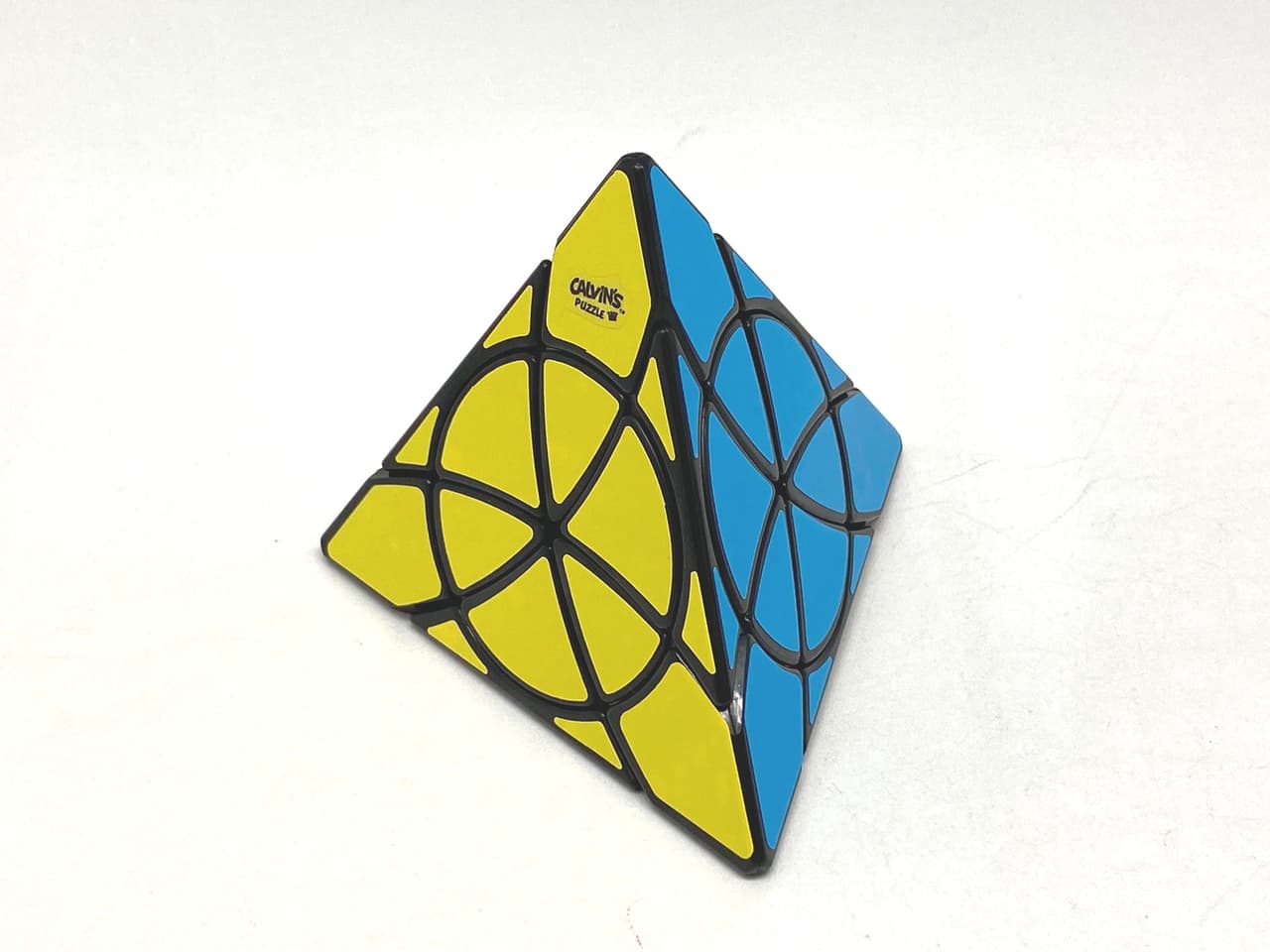 Crazy Pyraminx Black - Black image 3