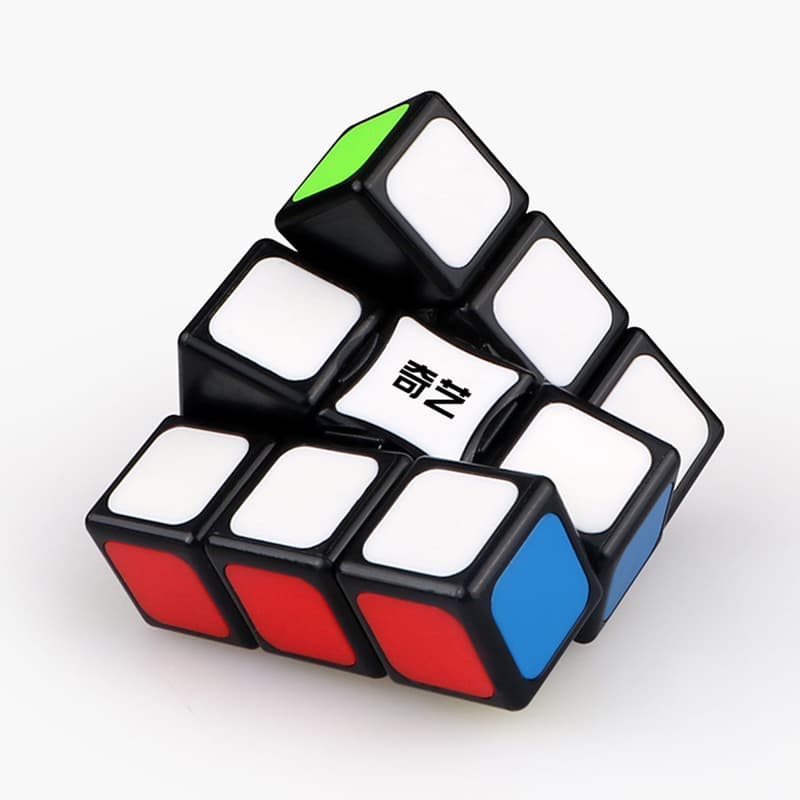 QiYi 1x3x3 - Black image 1