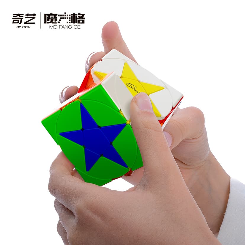 QiYi Pentacle Cube - Stickerless image 5