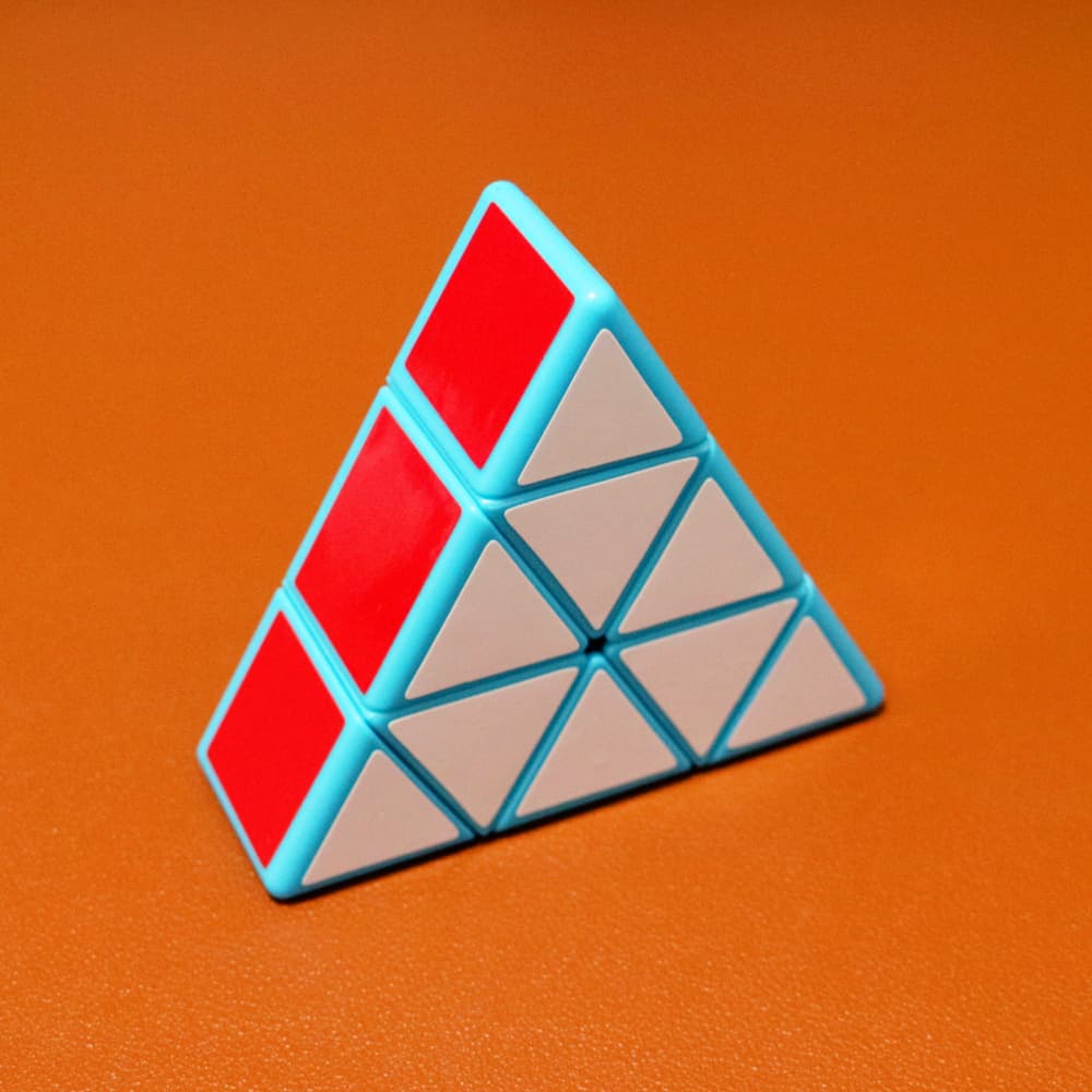 Slim Pyraminx (Limited Edition) - Blue image 5