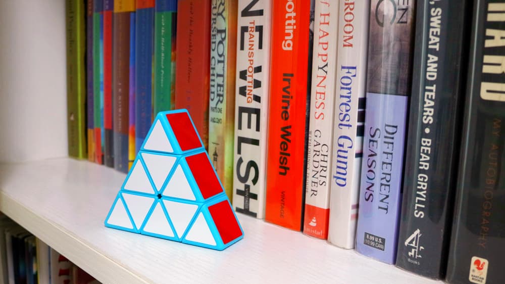 Slim Pyraminx (Limited Edition) - Blue image 8