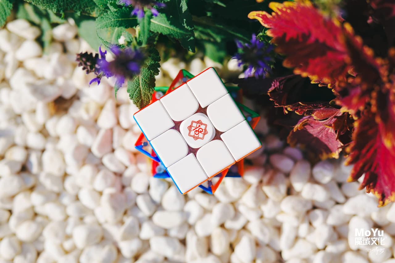 MoYu Super Weilong V2 18th Anniversary - Stickerless image 24