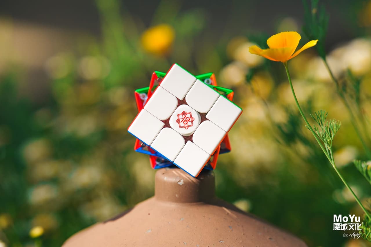 MoYu Super Weilong V2 AI 18th Anniversary - Stickerless image 19