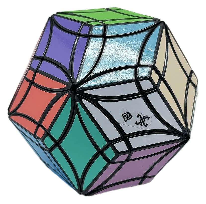 XJ Curvy Face-Turning Rhombic Triacontahedron (Standard) - Black